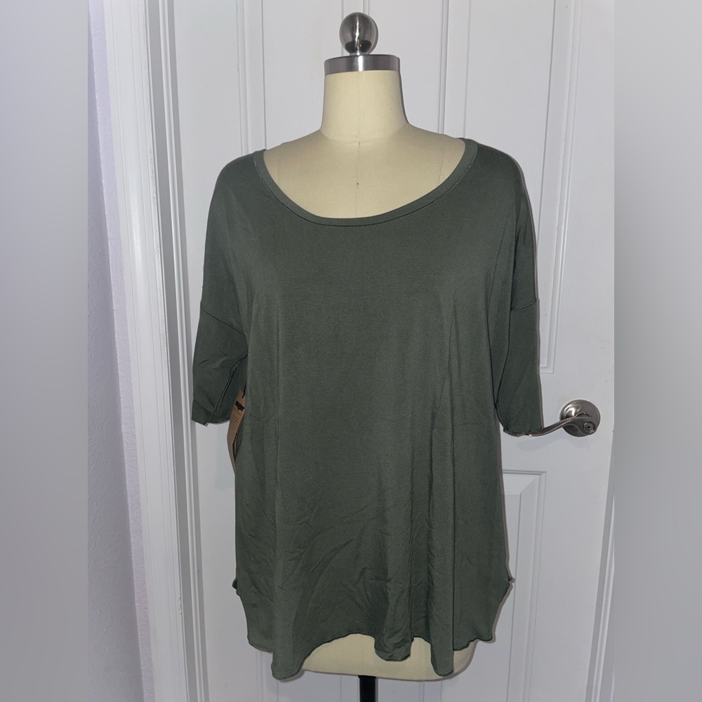Angelrox “Heart Tee” Top